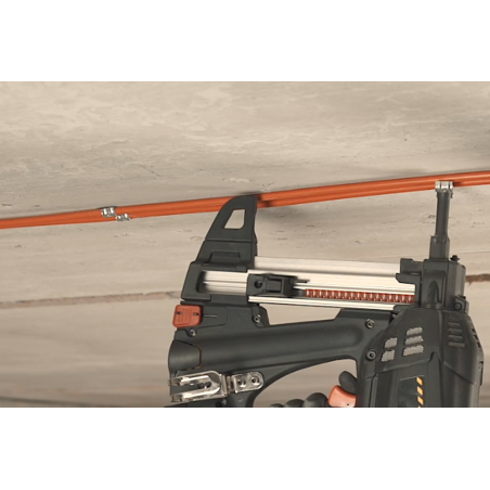 FORCE ONE+ – pričvršćivanje protupožarnog kabela na betonski strop pomoću DFT spojnice